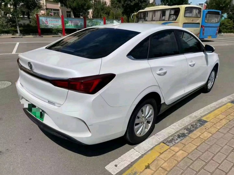 安順22年長安汽車逸動6