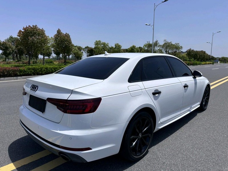 盐城18年奥迪A4L8