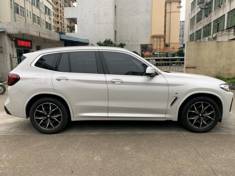 中山23年宝马X32