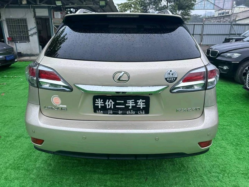 广州12年雷克萨斯RX5