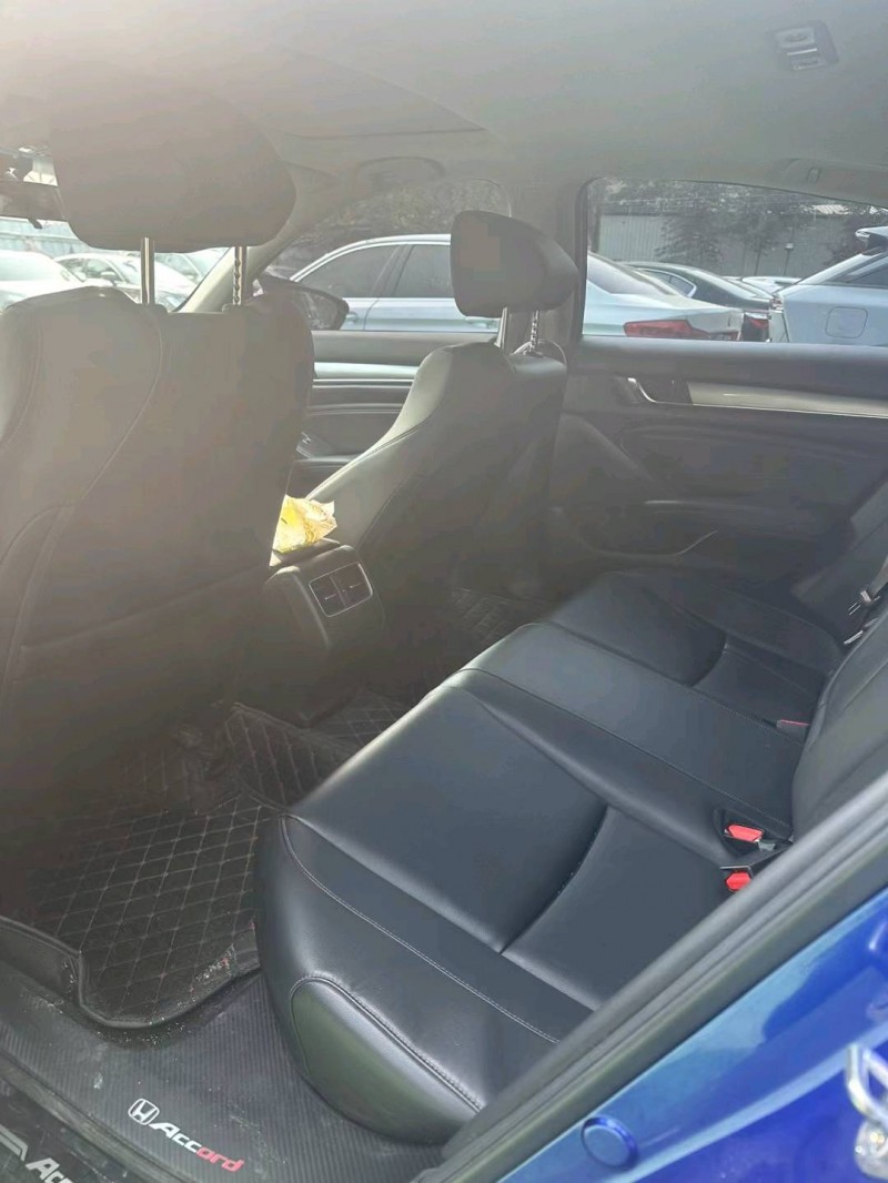 广州20年本田雅阁7