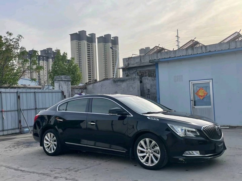 济宁13年别克君越2