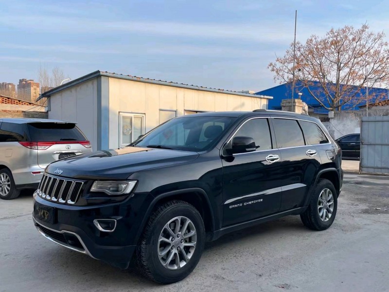 济宁14年Jeep大切诺基3