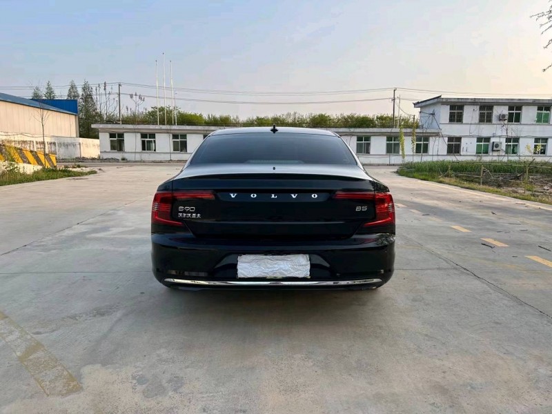 徐州22年沃尔沃S904