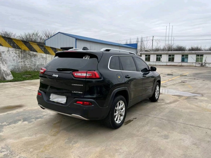 徐州18年Jeep自由光6