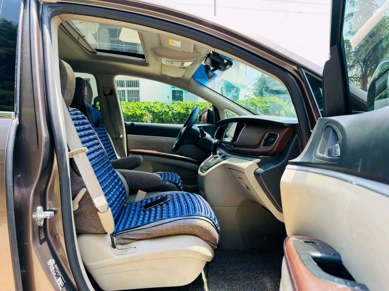 烟台16年别克GL85