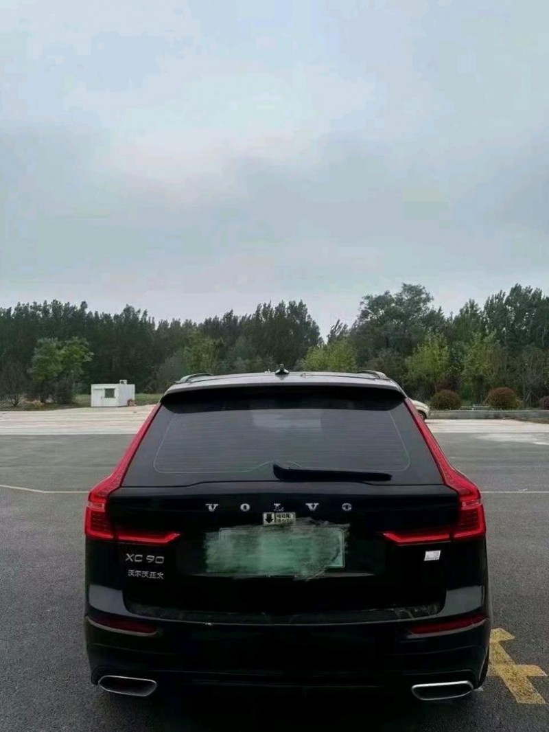 枣庄20年沃尔沃XC602