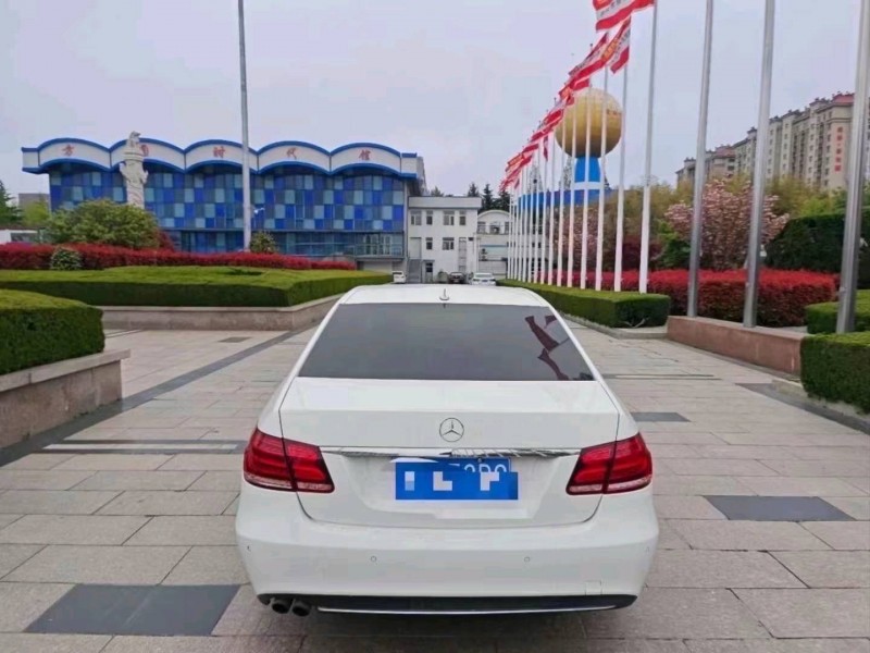 东营14年奔驰E8