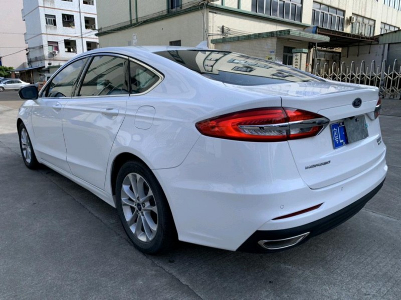 中山21年福特蒙迪欧7