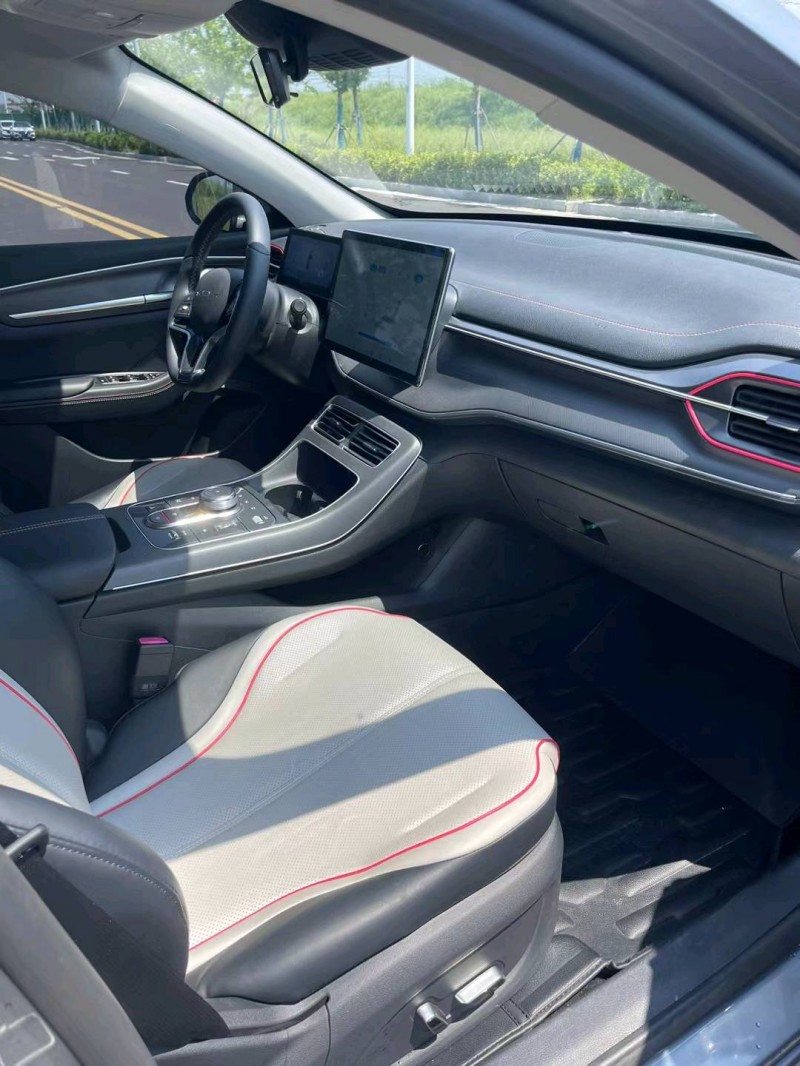 徐州22年比亚迪驱逐舰5