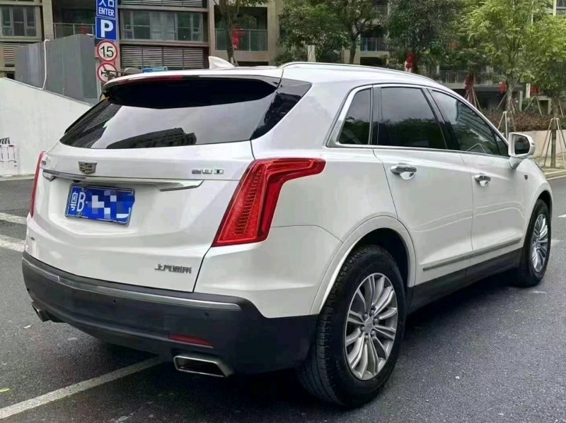 广州17年凯迪拉克XT58