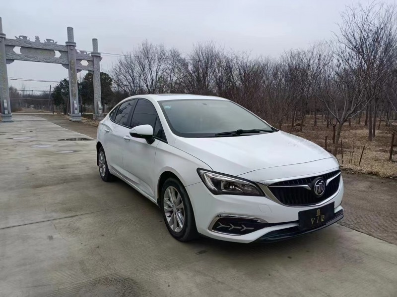 徐州18年别克威朗2