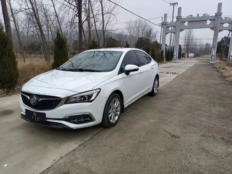 徐州18年别克威朗3