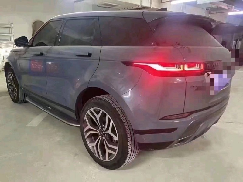 济宁21年路虎极光4