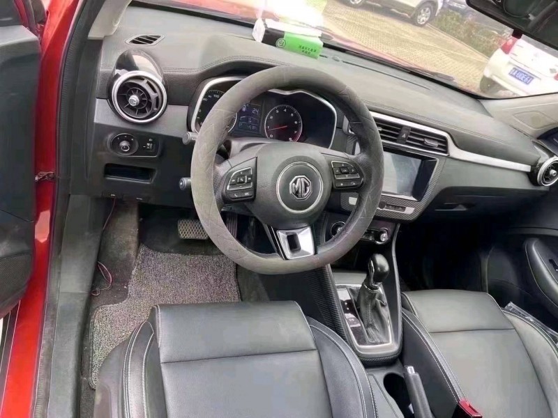 潍坊18年名爵ZS5