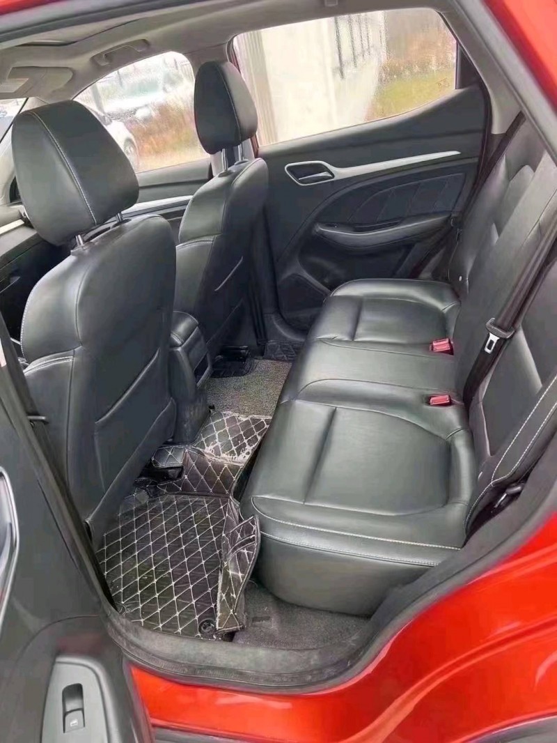 潍坊18年名爵ZS7