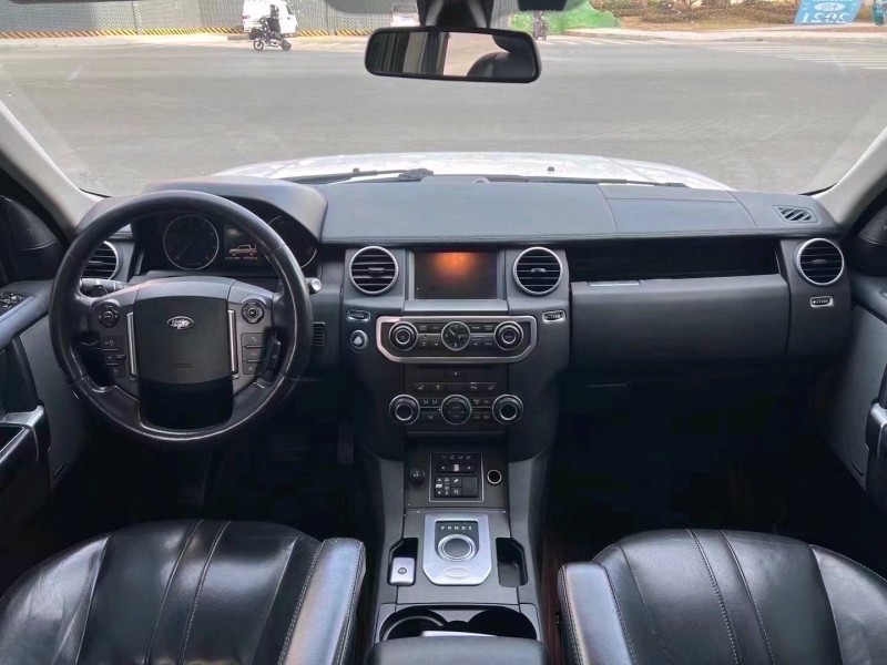 济宁15年路虎发现4