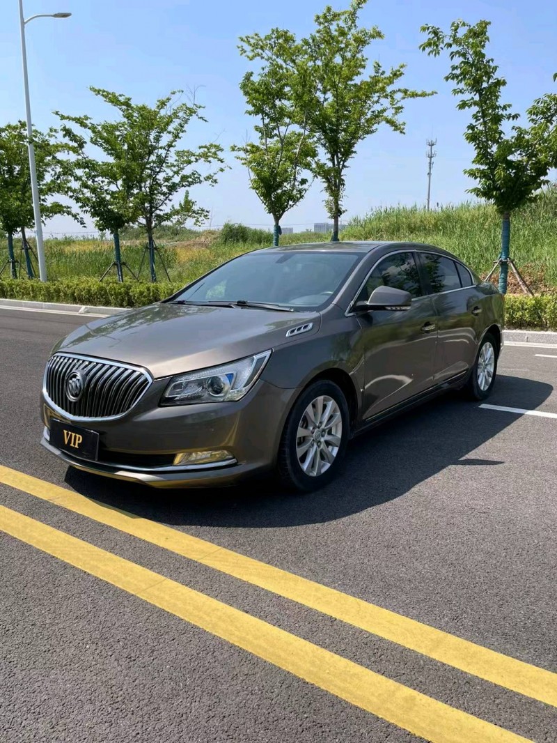 徐州16年别克君越2