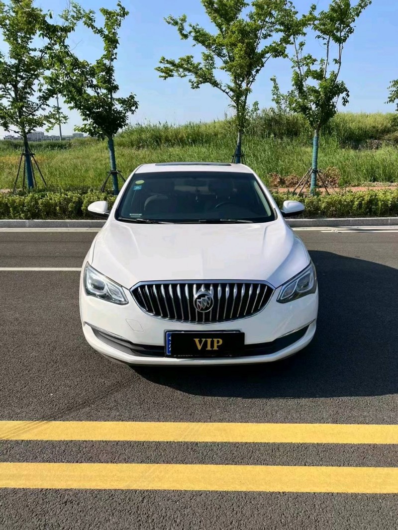 徐州17年别克英朗1