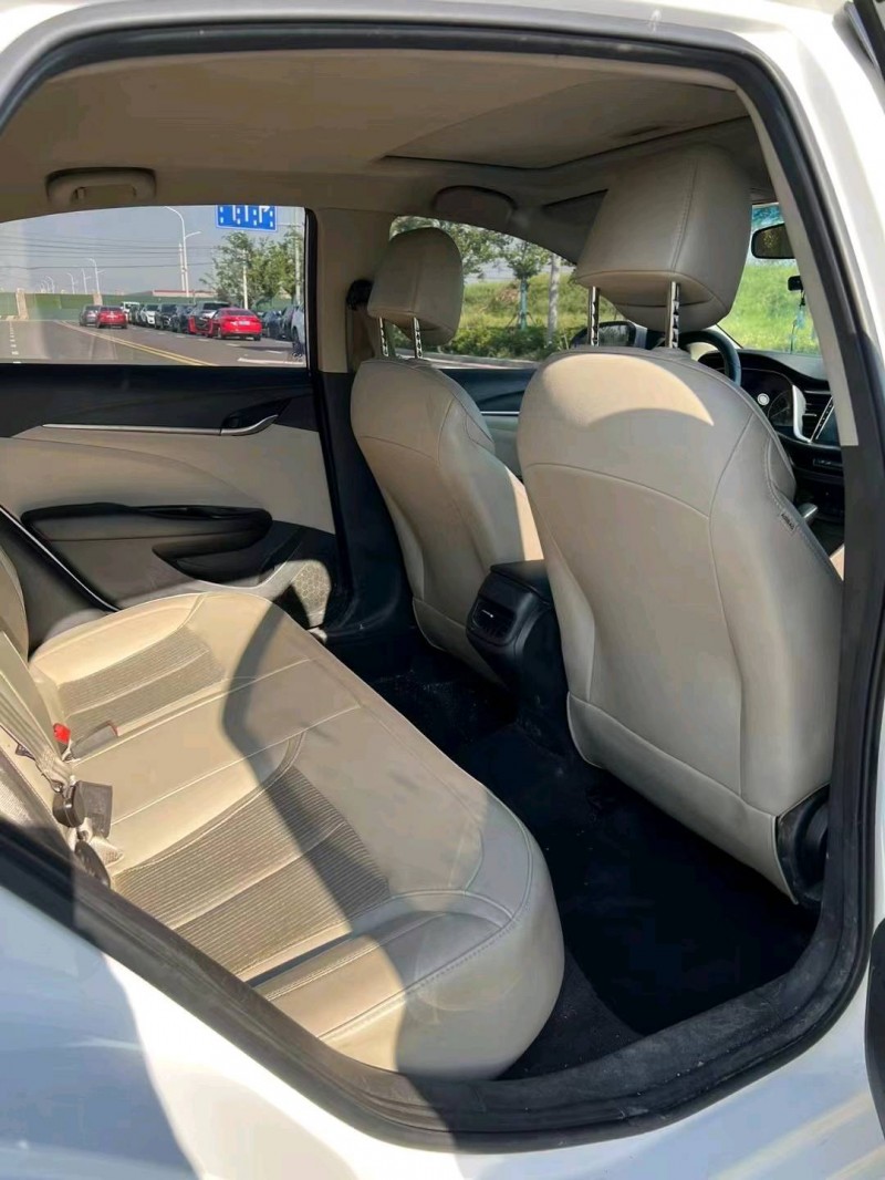 徐州17年别克英朗4