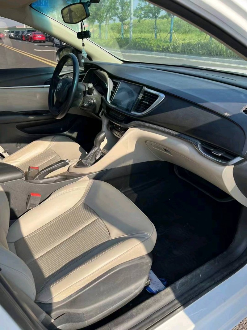 徐州17年别克英朗5