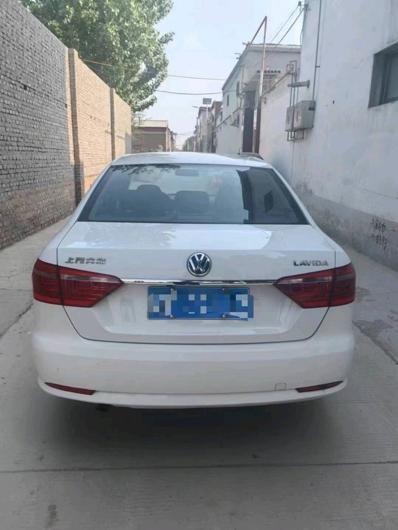 保定18年大众朗逸8