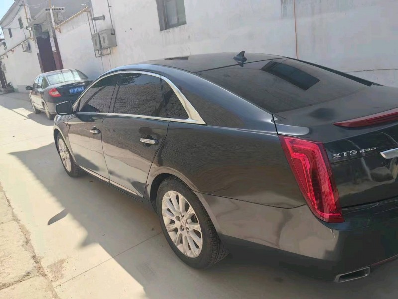 保定14年凯迪拉克XTS5