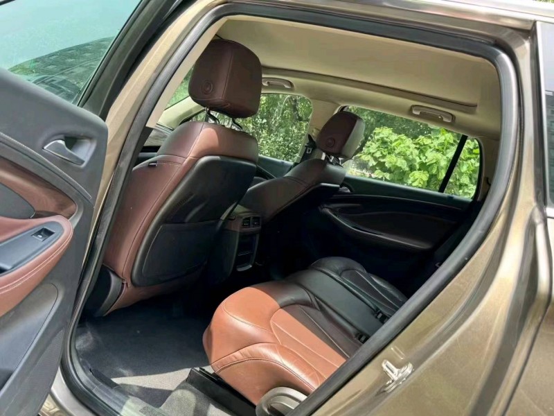 东营16年别克昂科威5