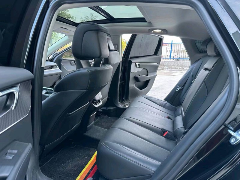 徐州23年别克君越5