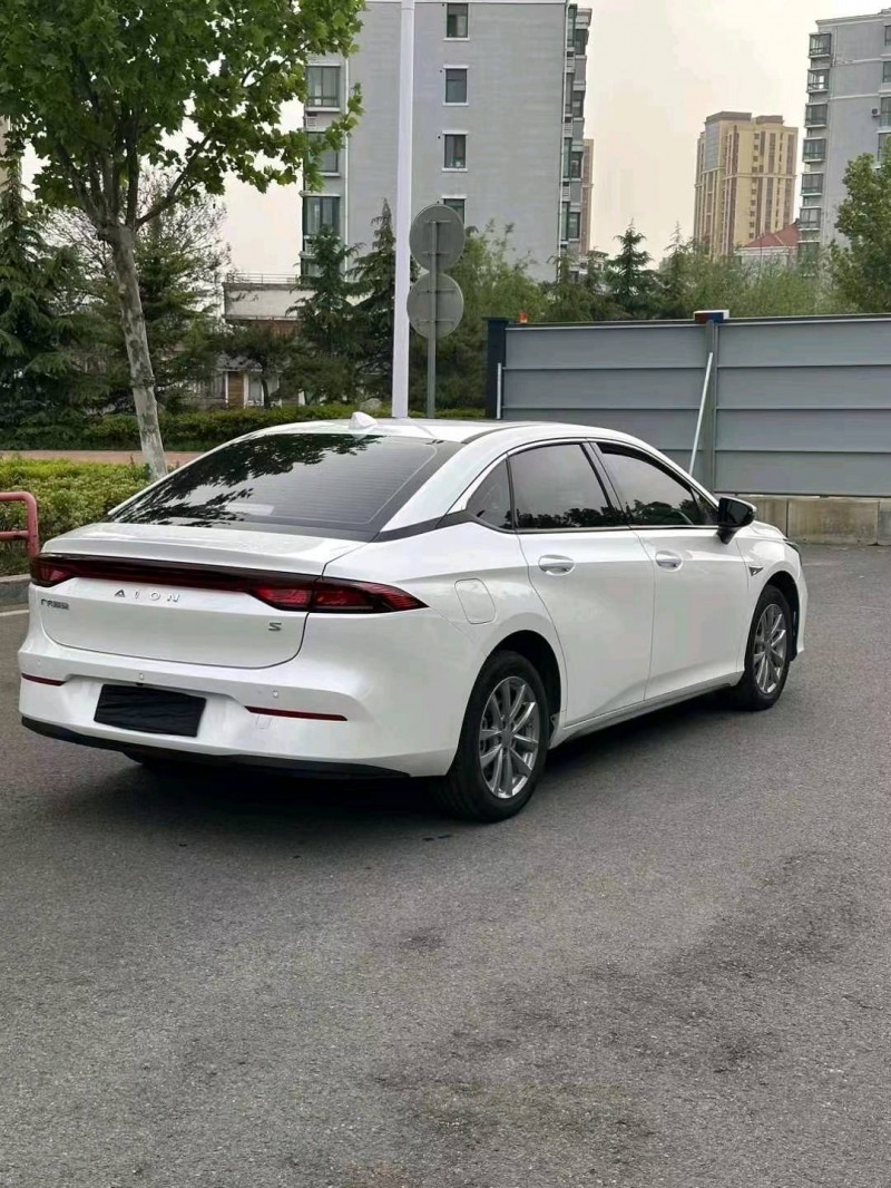 东营23年传祺埃安S5806