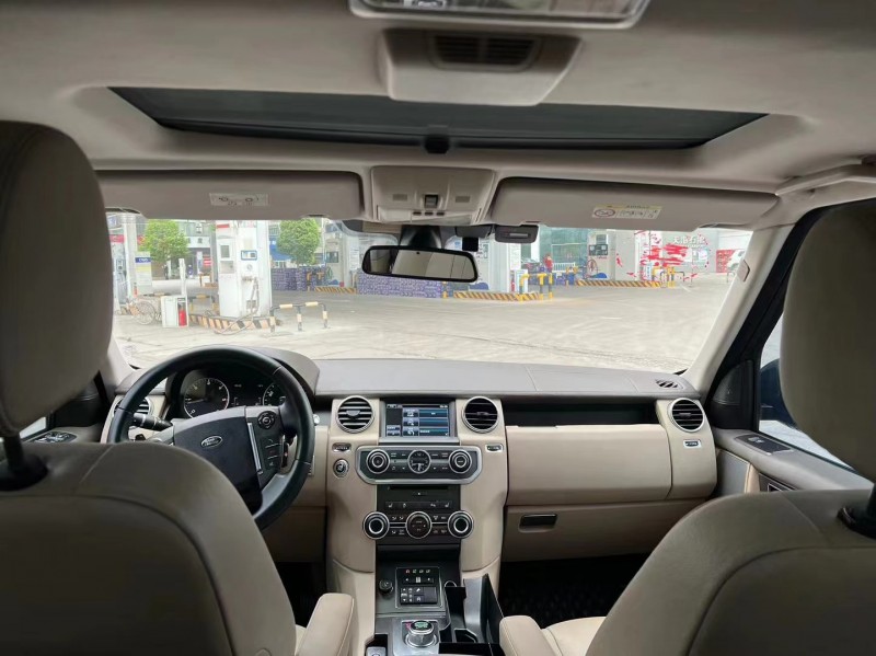 重庆14年路虎发现4