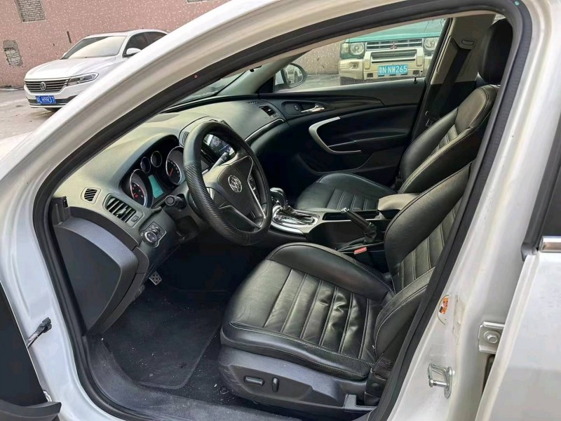 东莞14年别克君威4