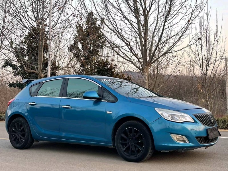 徐州11年别克英朗2