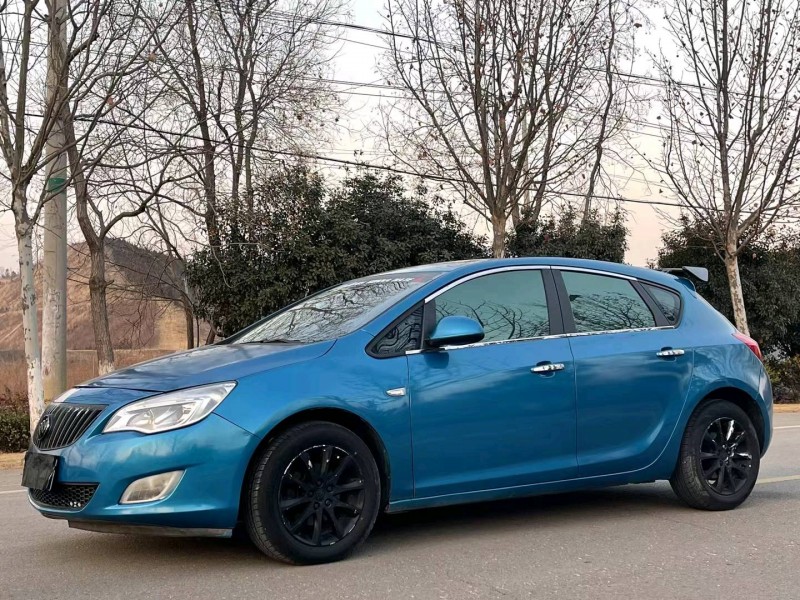 徐州11年别克英朗3