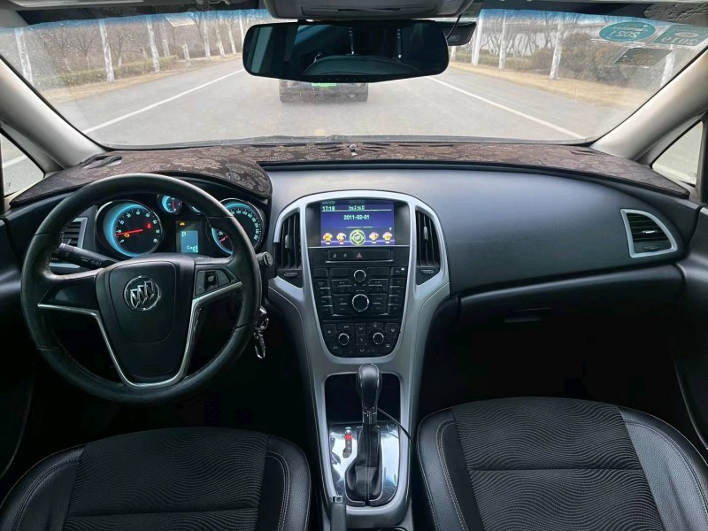 徐州11年别克英朗6