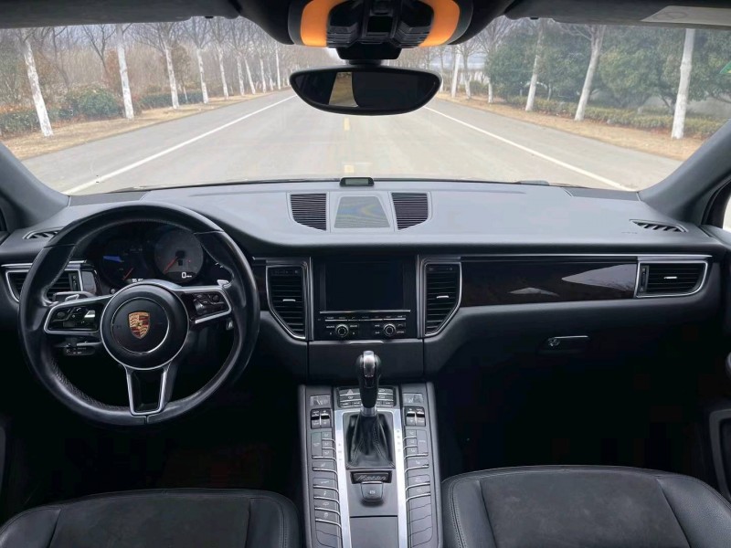 徐州14年保时捷Macan6