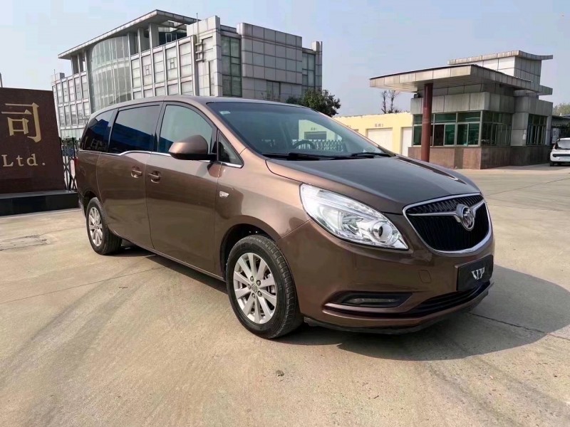 济宁19年别克GL83