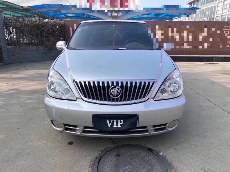 济宁15年别克GL81