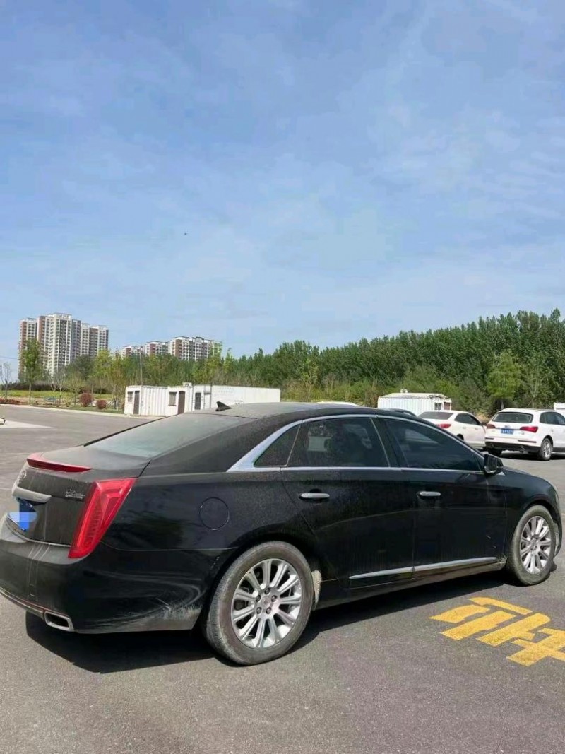烟台15年凯迪拉克XTS4