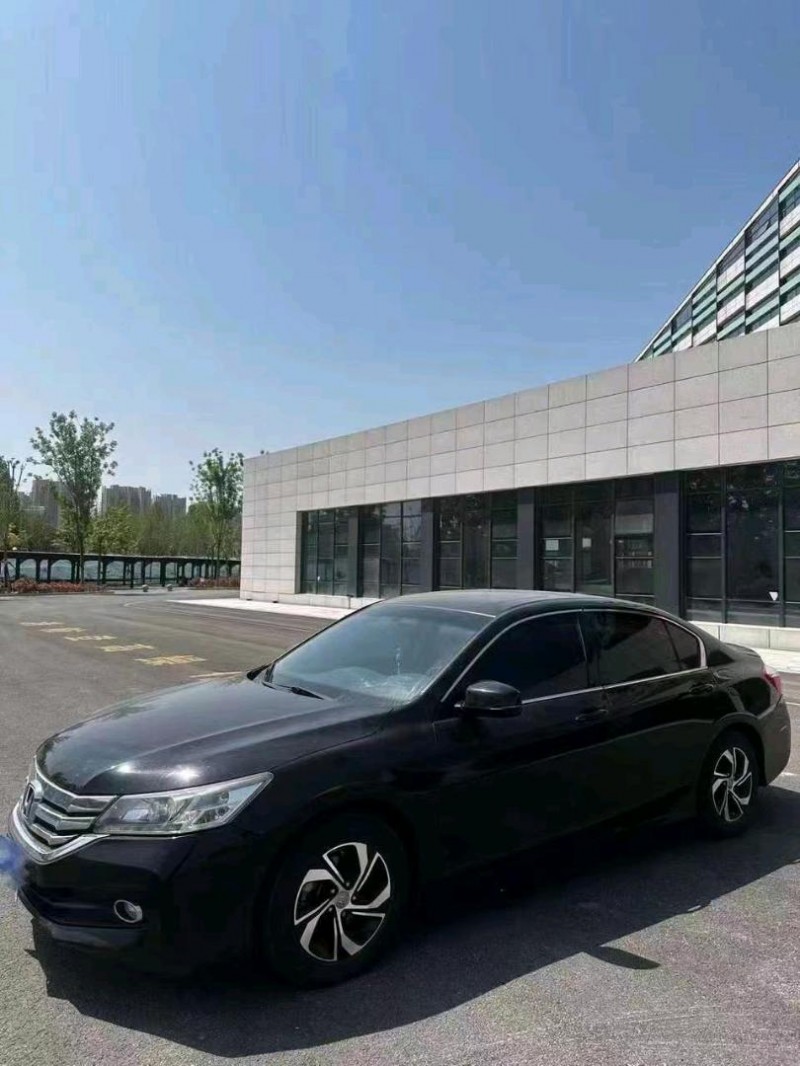 东营15年本田雅阁2