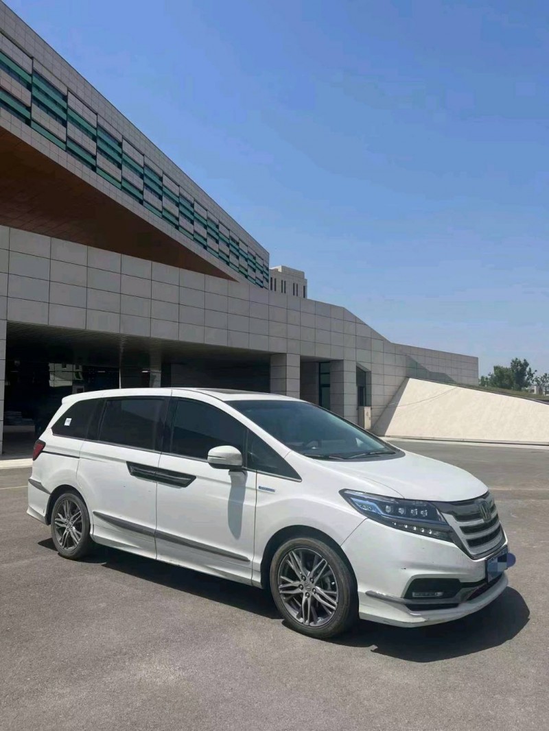 东营21年本田艾力绅2