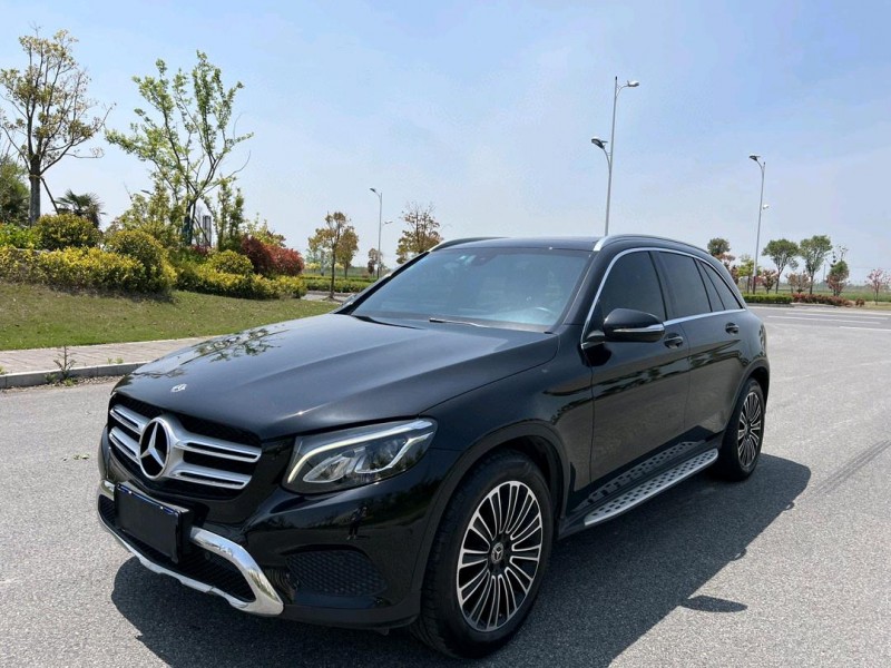 盐城19年奔驰GLC2