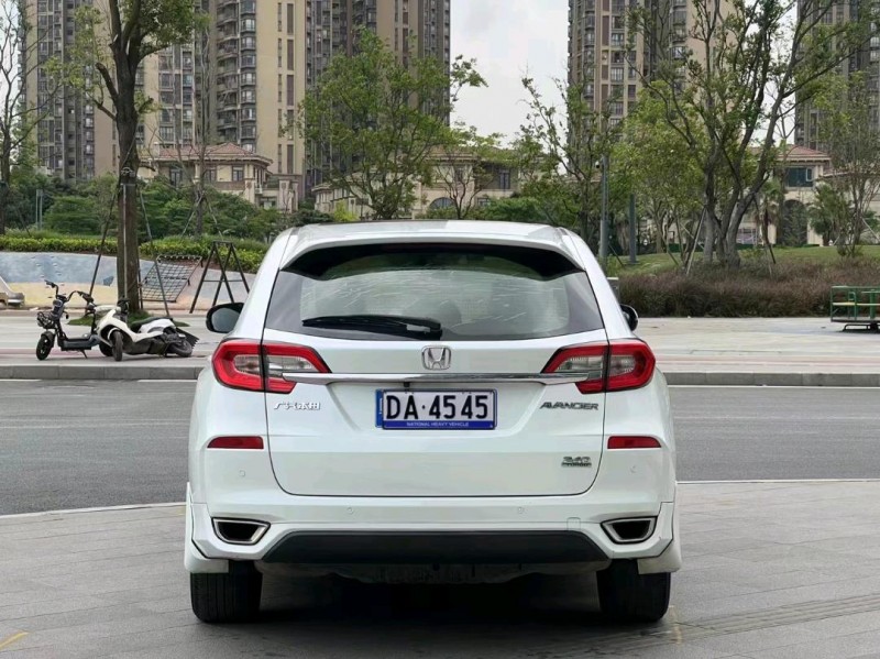 深圳18年本田冠道6