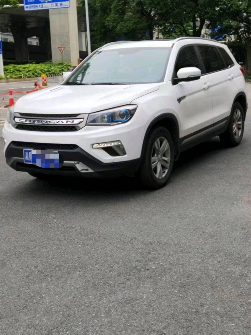 东营18年长安汽车CS752