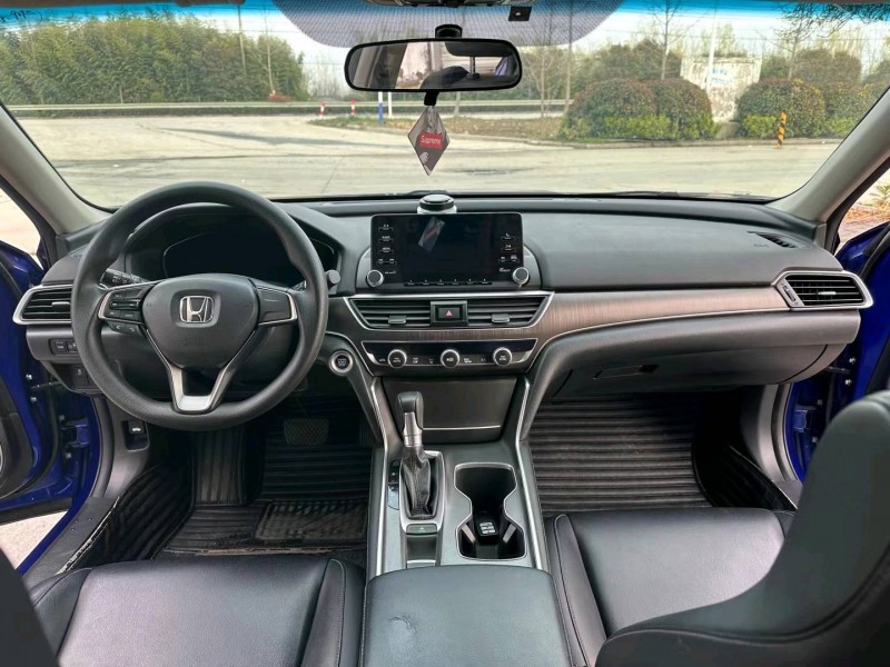 徐州19年本田雅阁6