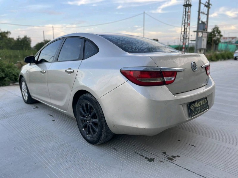 汕头11年别克英朗9