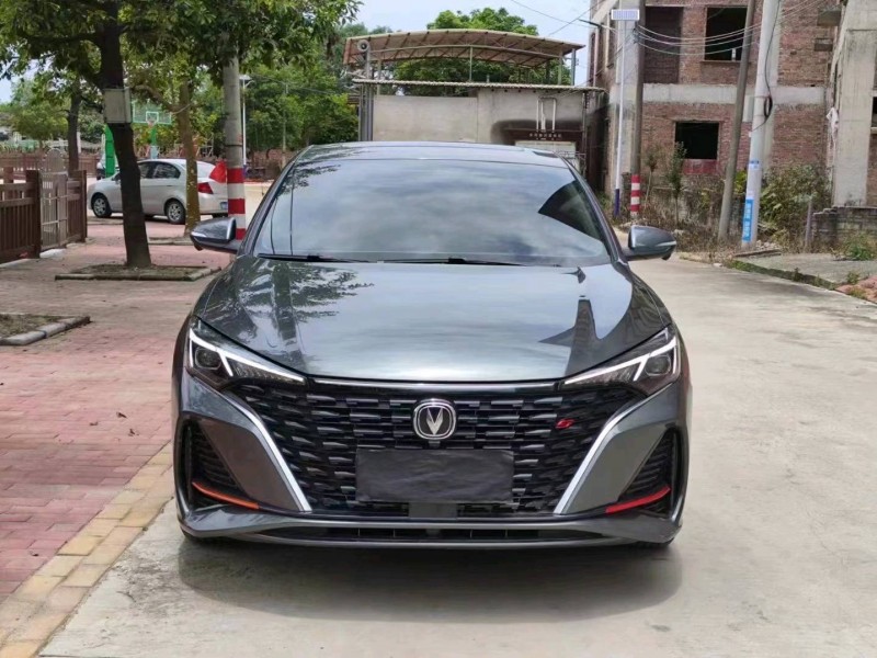 珠海23年長安汽車逸動1