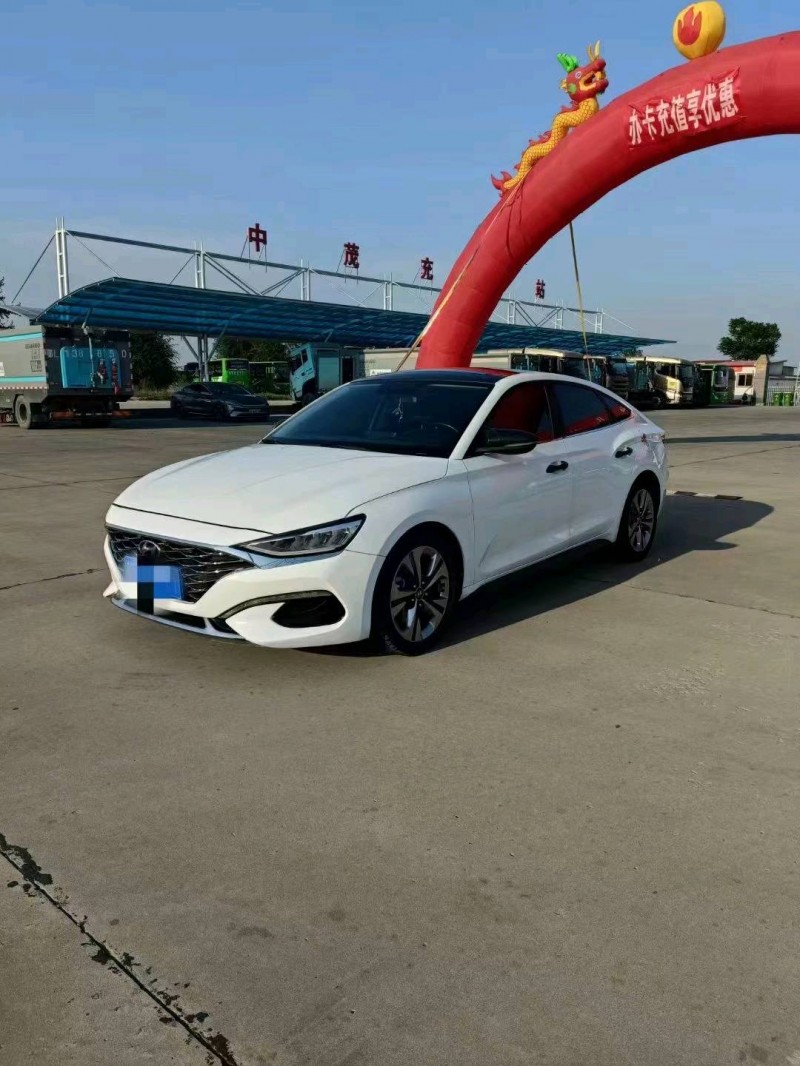 邢台20年现代菲斯塔3