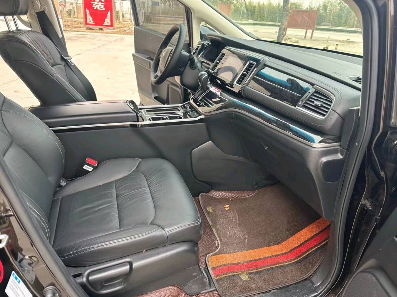 徐州21年本田艾力绅4