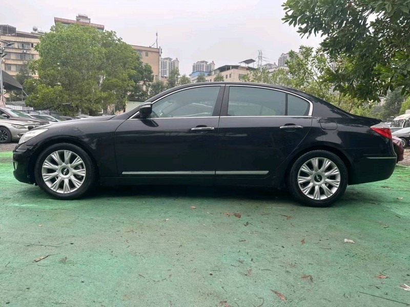 广州09年现代劳恩斯6